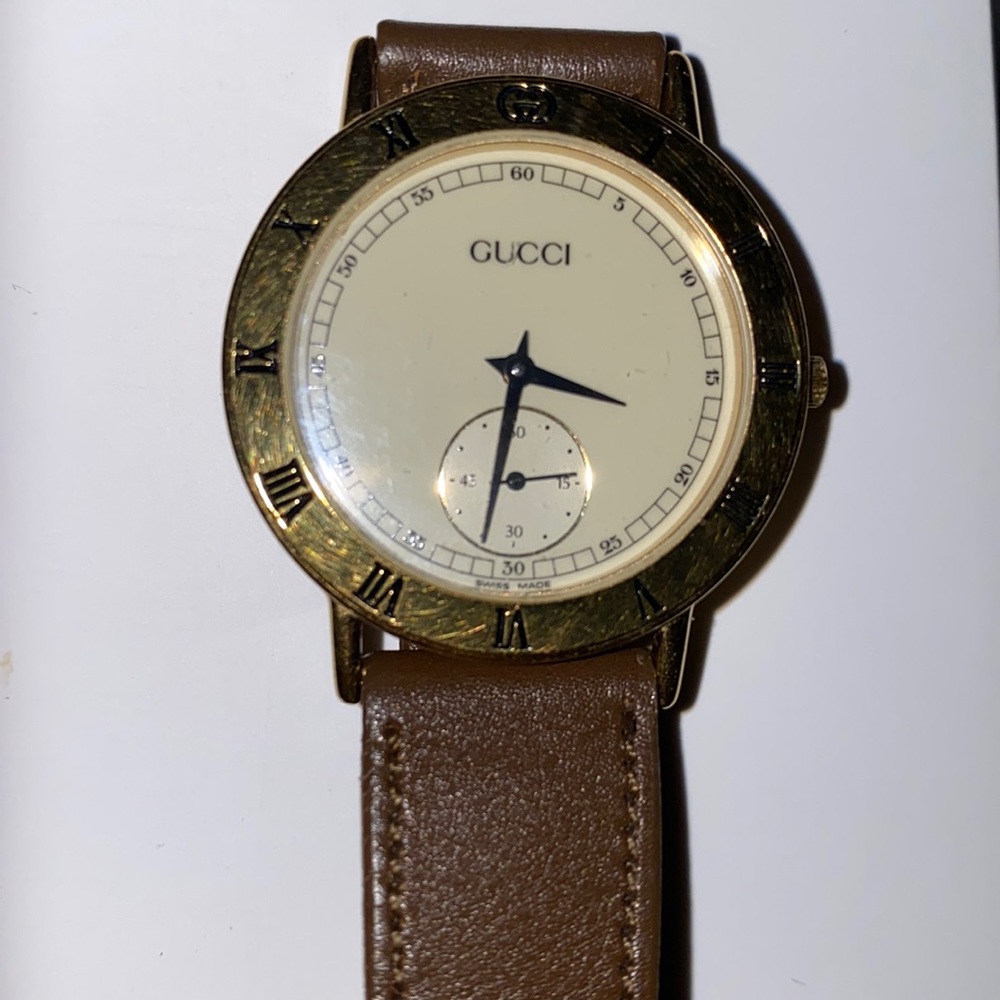 Vintage Gucci watch for women